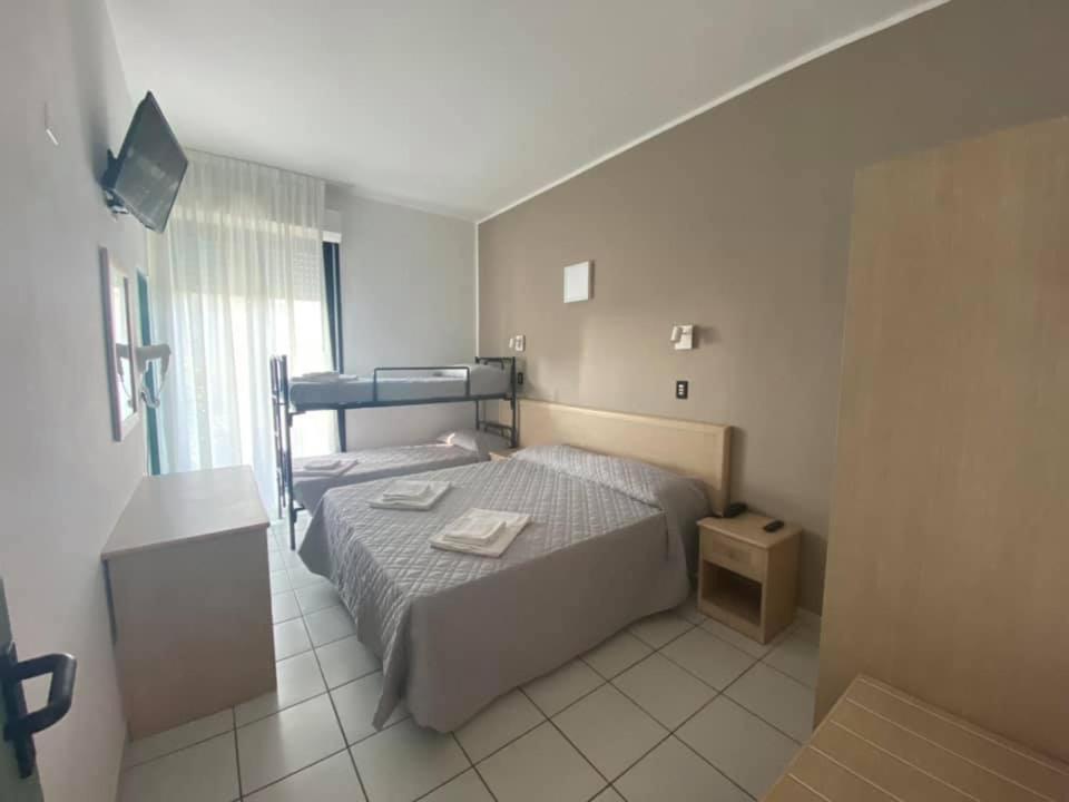 Hotel Rex Lido Di Savio Exterior photo